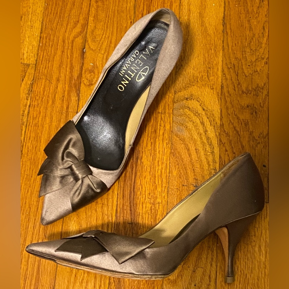 Valentino Garavani Bow Heels Pointed Toe Satin Pumps Bronze size39